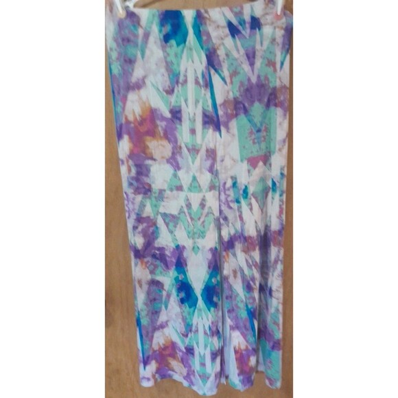 Decree Long Skirt Size Medium/ Multicolored Geometric Slit In Back Super CUTE - Picture 4 of 7